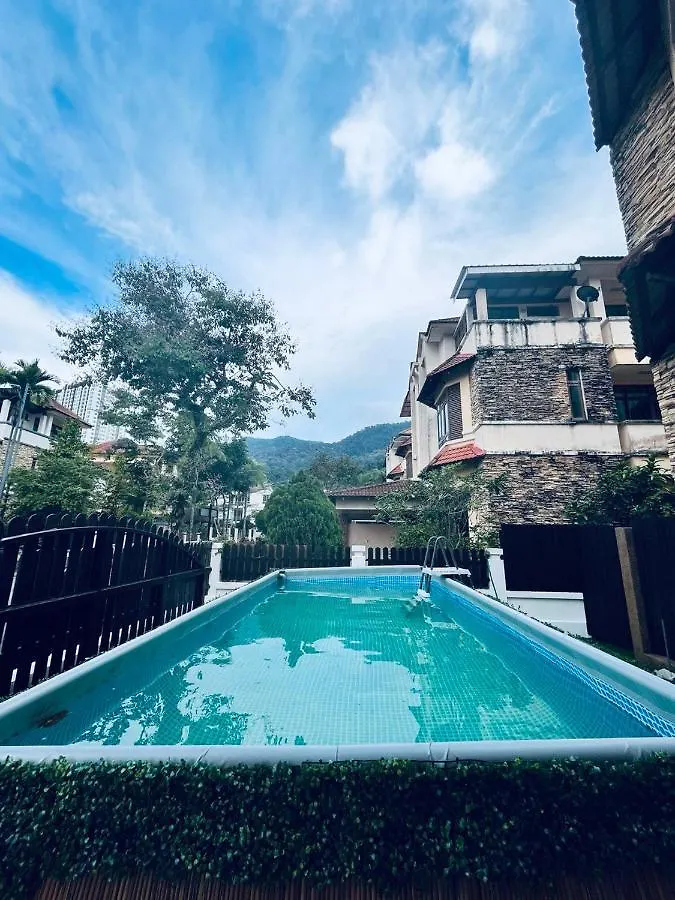 Spacious Private Pool Villa With Ktv + Outdoor Cinema !! - Just 5 Mins From Beach. Batu Ferringhi Malaysia