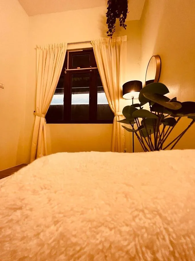 Spacious Private Pool Villa With Ktv + Outdoor Cinema !! - Just 5 Mins From Beach. Batu Ferringhi Malaysia