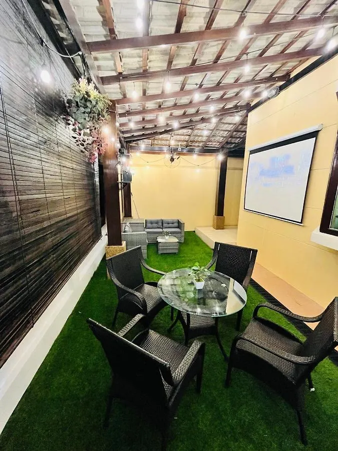 Spacious Private Pool Villa With Ktv + Outdoor Cinema !! - Just 5 Mins From Beach. Batu Ferringhi Malaysia
